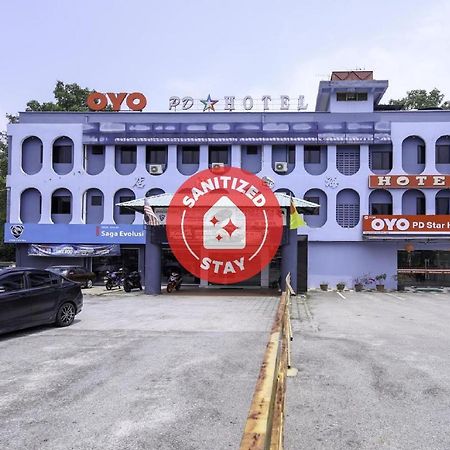 Oyo 1136 Pd Star Hotel Port Dickson Exterior photo